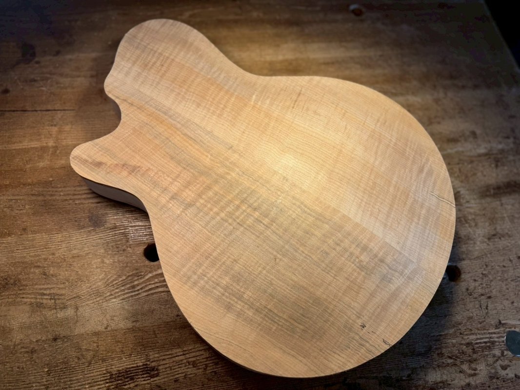 Arcus Style-N - Organic Texture